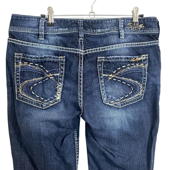 Silver - Suki Straight with Heavy Stitch - 31 - China - Picture 7 of 14